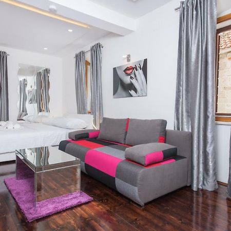 Studio Apartment Lena Kaštela Buitenkant foto