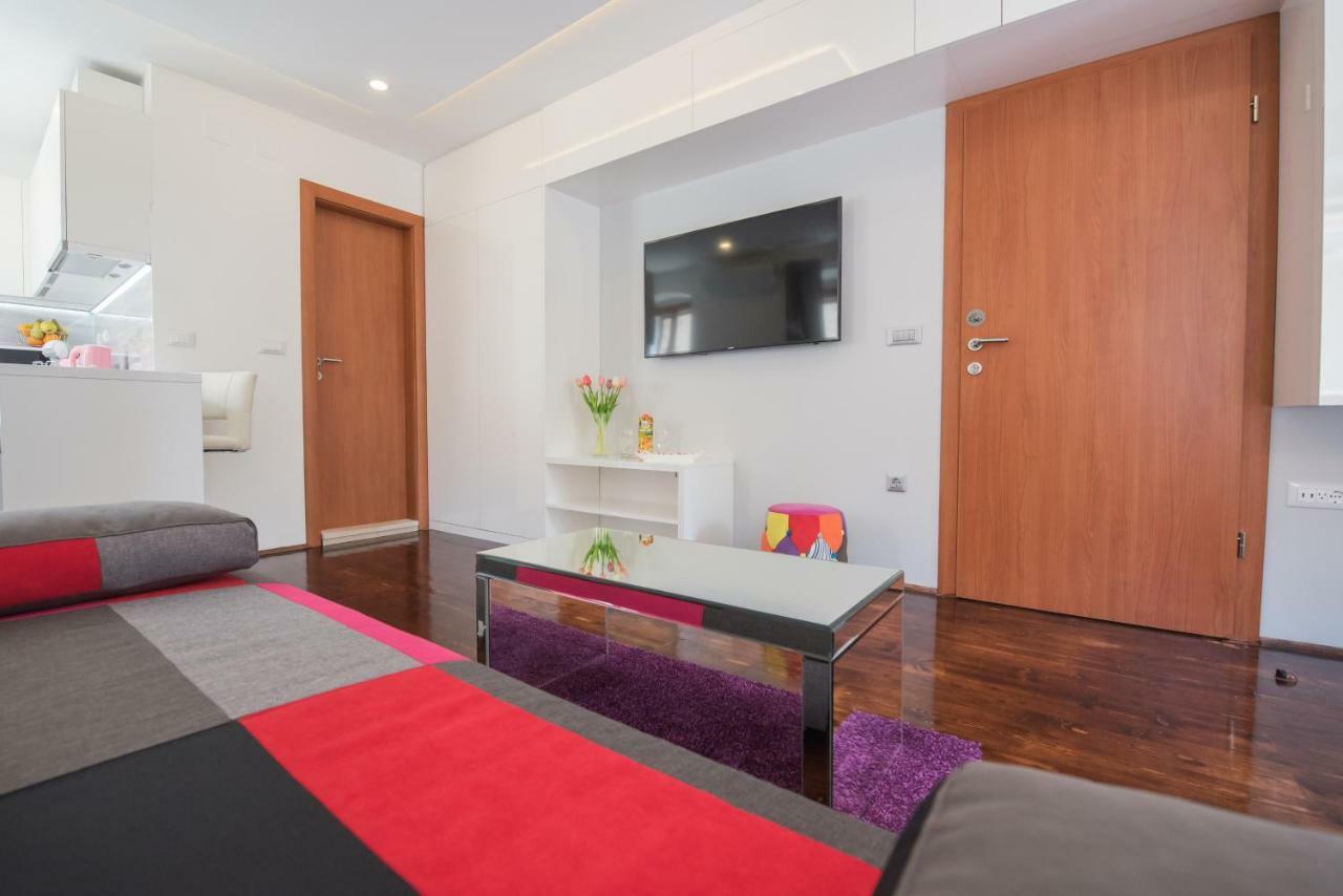 Studio Apartment Lena Kaštela Buitenkant foto