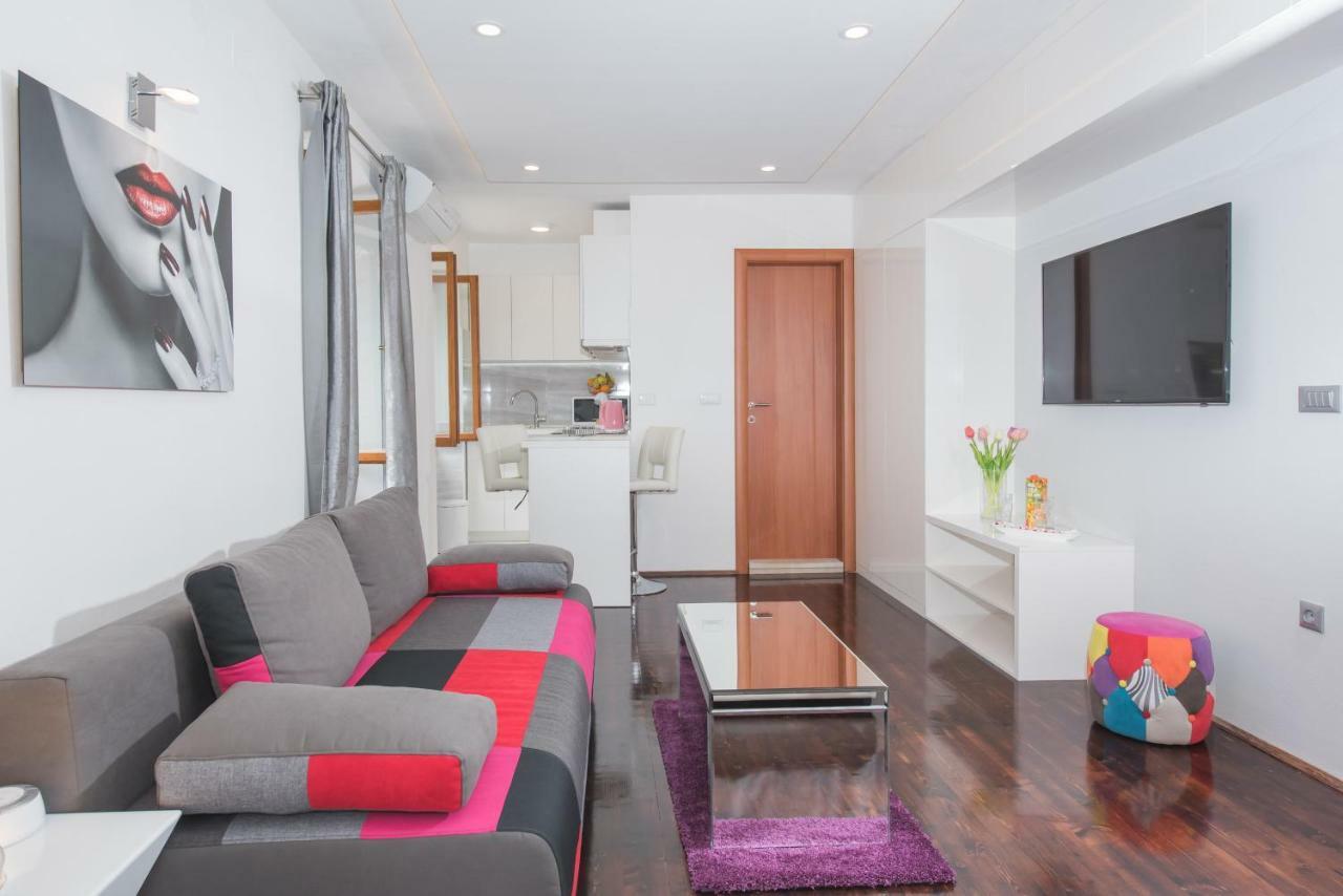 Studio Apartment Lena Kaštela Buitenkant foto